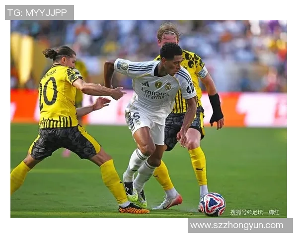 西班牙人主场迎战皇家马德里队争夺三分的激烈对决分析